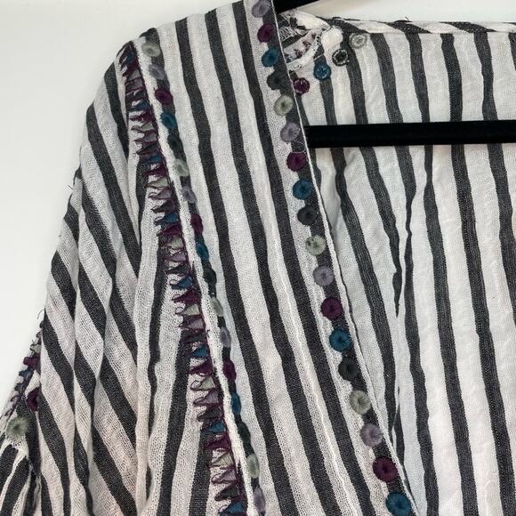 Free People Striped Wrap Top Size Medium NWT - Picture 8 of 9